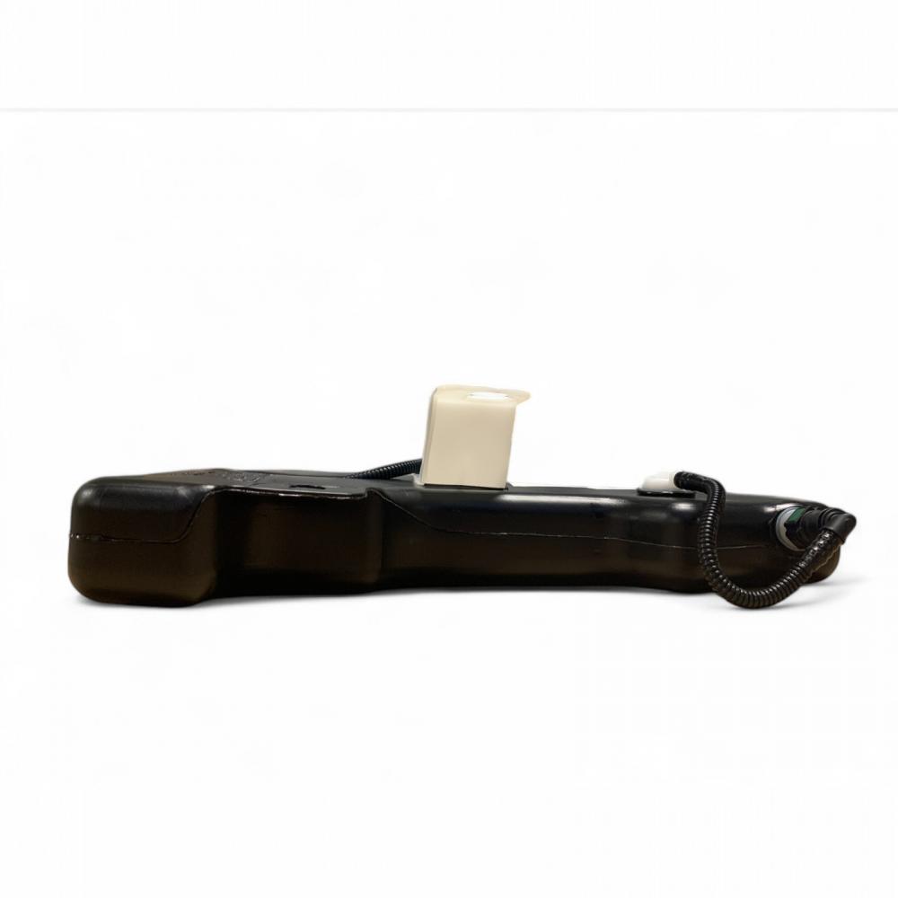1500NK Originaler PSA Peugeot 407 Kraftstofftank Additivtank