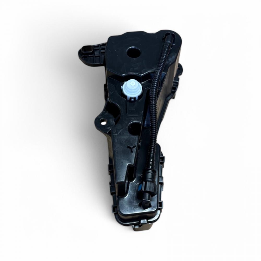1613704680 originaler PSA Harnstofftank Citroen C3 II Tankeinheit 9815713180